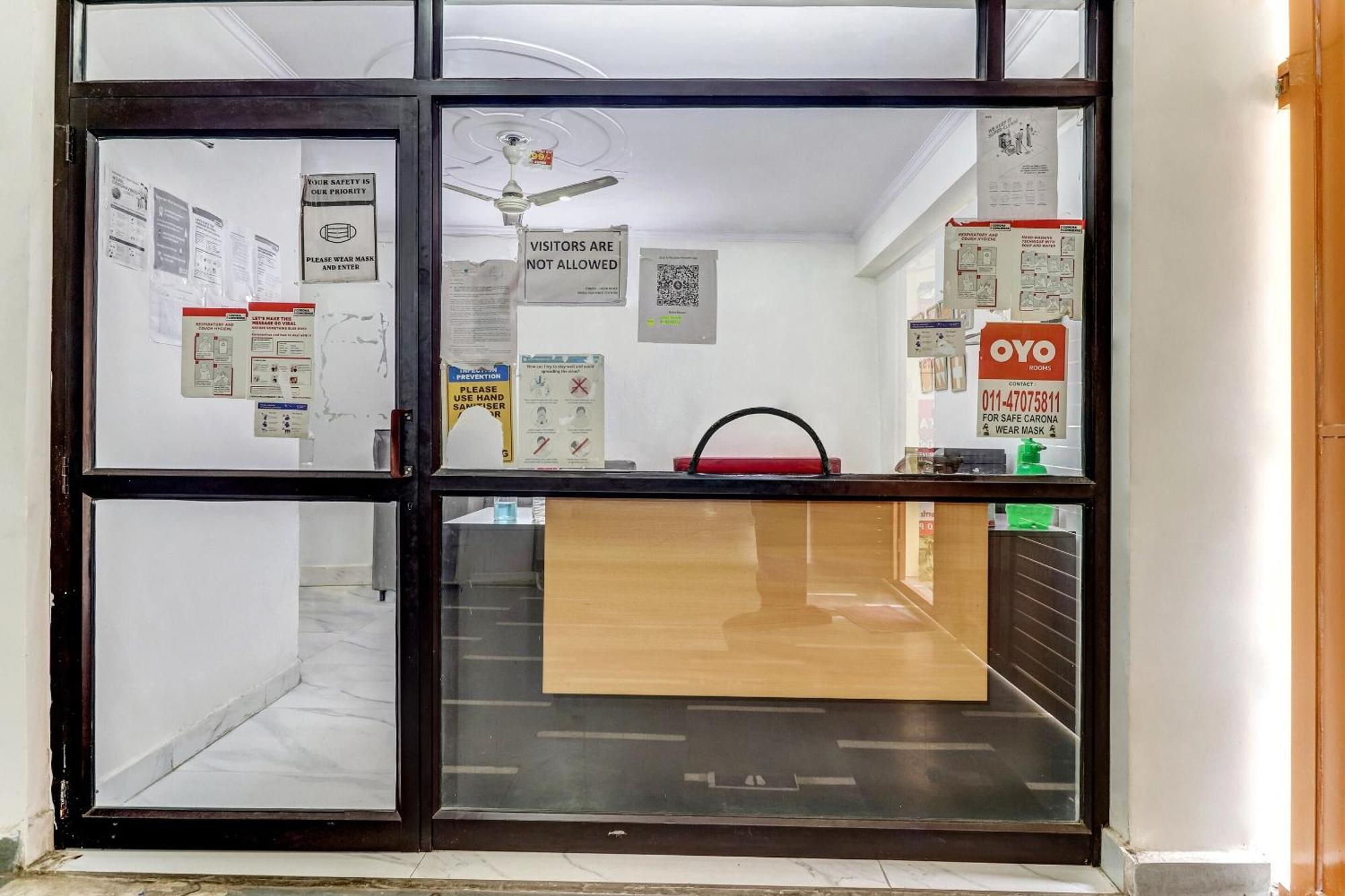 Hotel O Cozy Stay Dillí Exteriér fotografie