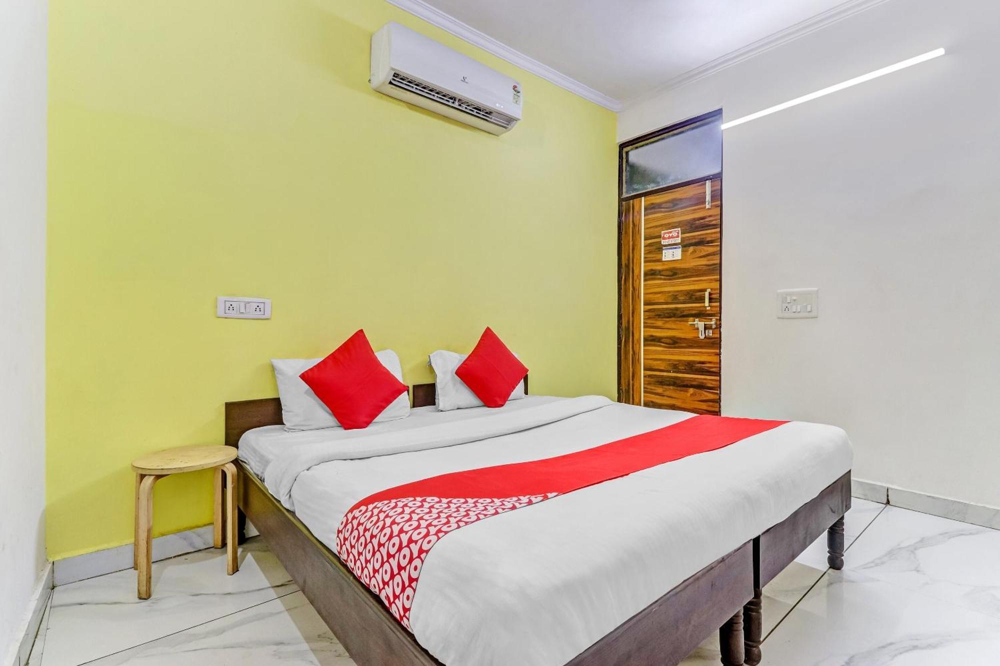 Hotel O Cozy Stay Dillí Exteriér fotografie