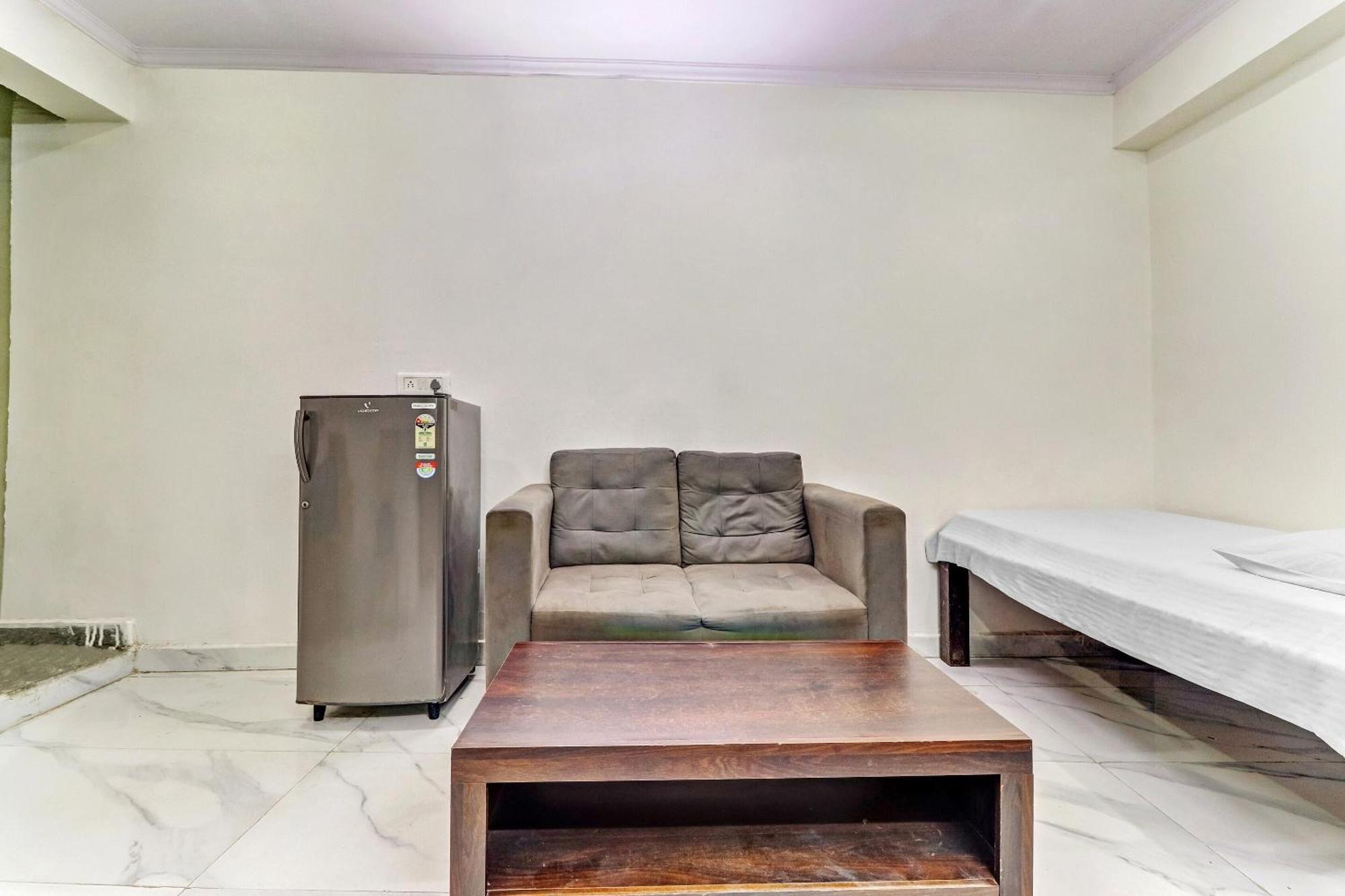 Hotel O Cozy Stay Dillí Exteriér fotografie